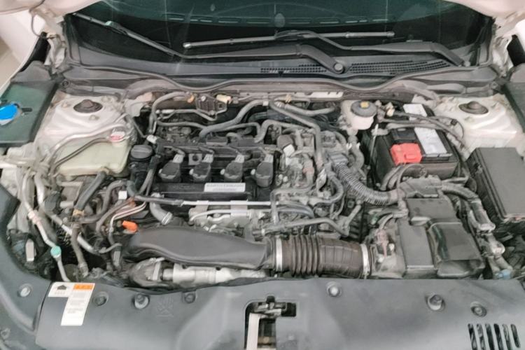 Used Honda Civic 2019 220TURBO CVT Dynamic Edition China VI Engine Bay