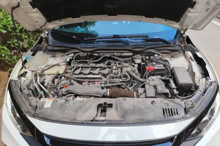 Used Honda Civic 2019 220TURBO CVT Dynamic Edition China VI Engine Bay