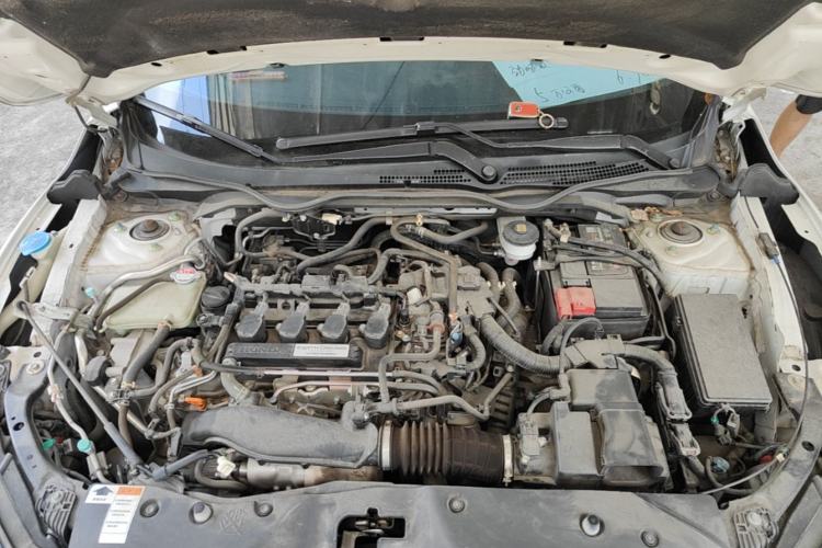 Used Honda Civic 2019 220TURBO CVT Dynamic Edition China VI Engine Bay