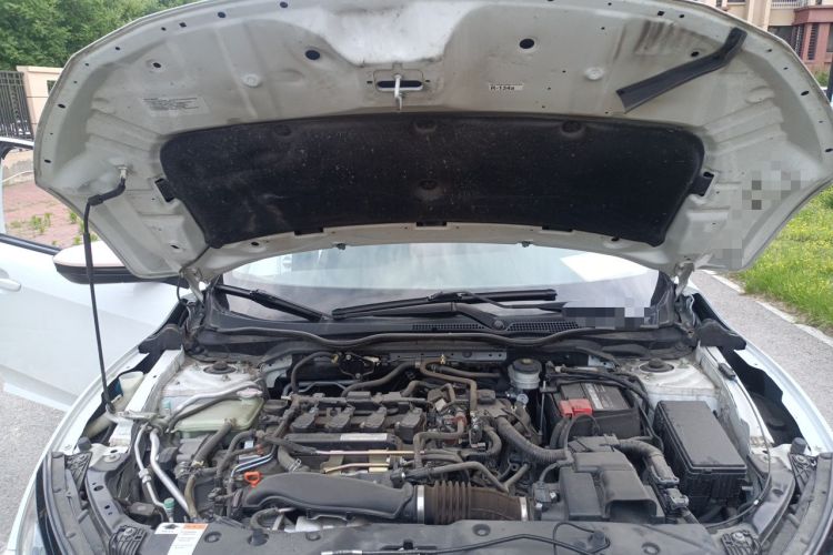 Used Honda Civic 2019 220TURBO CVT Dynamic Edition China VI Engine Bay