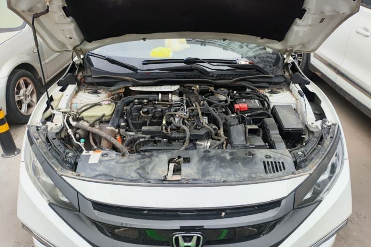 Used Honda Civic 2019 180TURBO CVT Shangdong Edition China VI Engine Bay