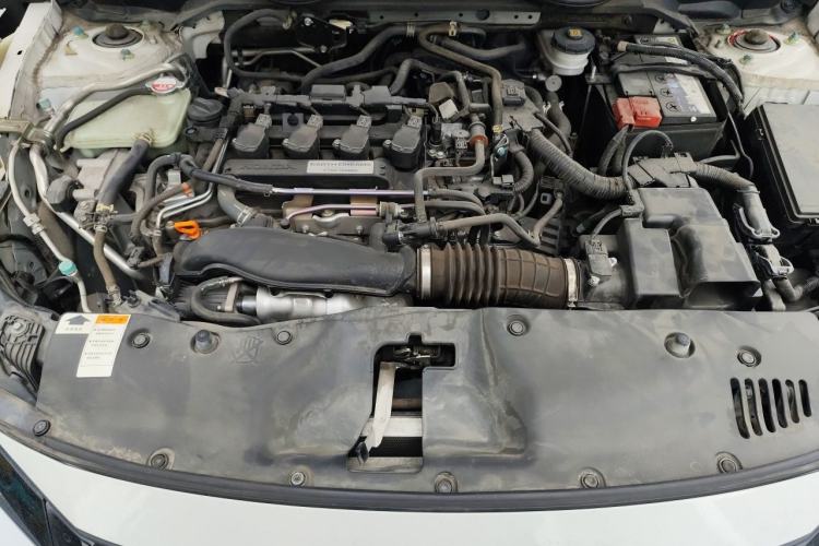 Used Honda Civic 2019 220TURBO CVT Dynamic Edition China VI Engine Bay