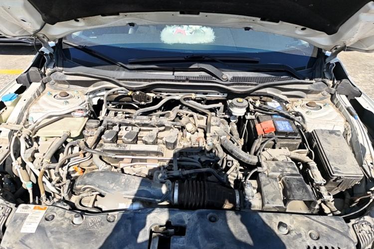 Used Honda Civic 2019 220TURBO CVT Dynamic Edition China VI Engine Bay