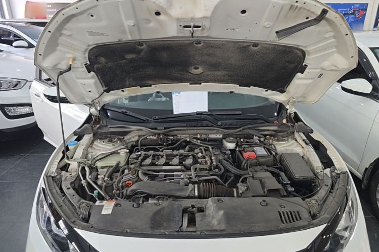 Used Honda Civic 2019 220TURBO CVT Dynamic Edition China VI Engine Bay