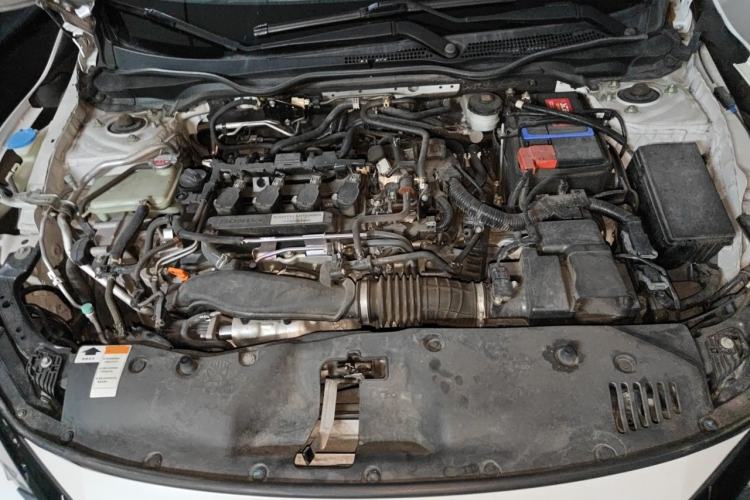 Used Honda Civic 2019 220TURBO CVT Dynamic Edition China VI Engine Bay