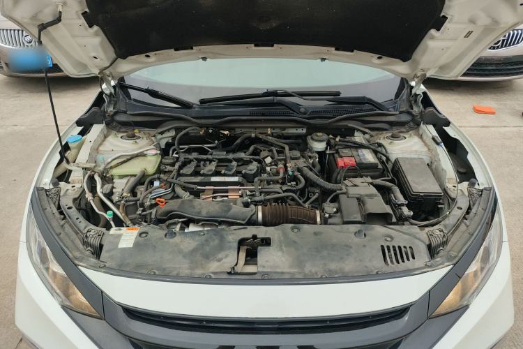 Used Honda Civic 2019 220TURBO CVT Dynamic Edition China VI Engine Bay