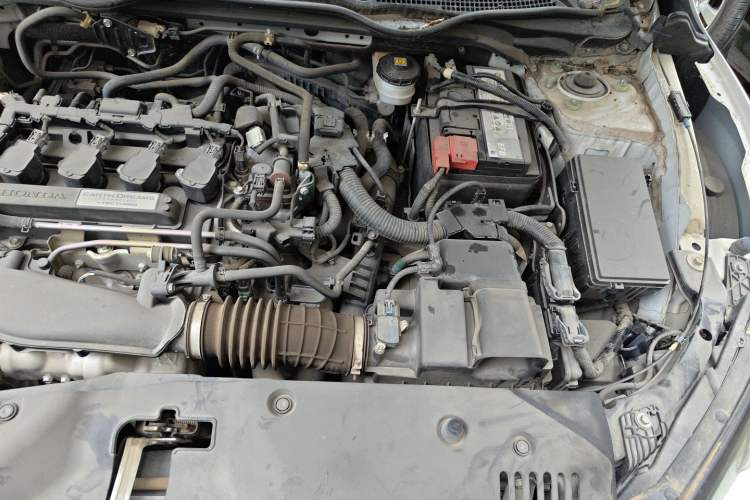 Used Honda Civic 2019 220TURBO CVT Dynamic Edition China VI Engine Bay Left