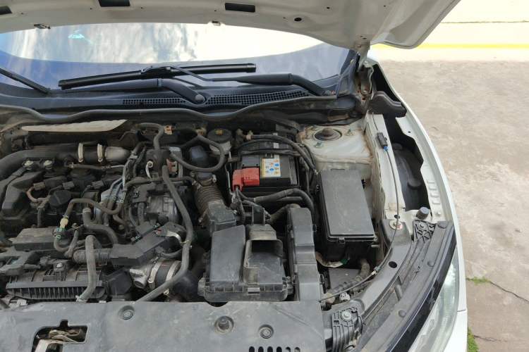 Used Honda Civic 2019 180TURBO CVT Shangqing Edition China V Engine Bay Left