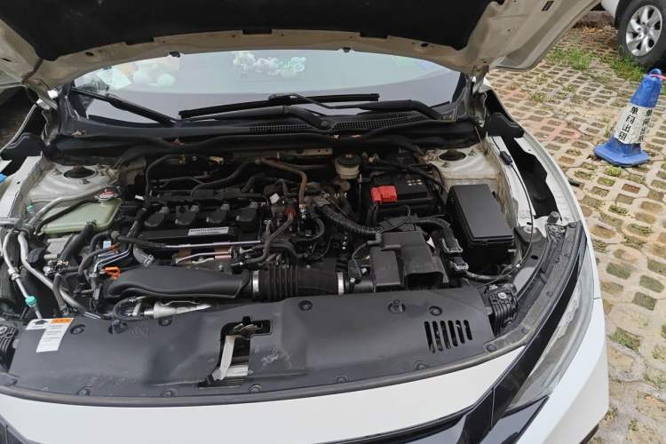 Used Honda Civic 2019 220TURBO CVT Ignition Edition China V Emission Standard Engine Bay Left
