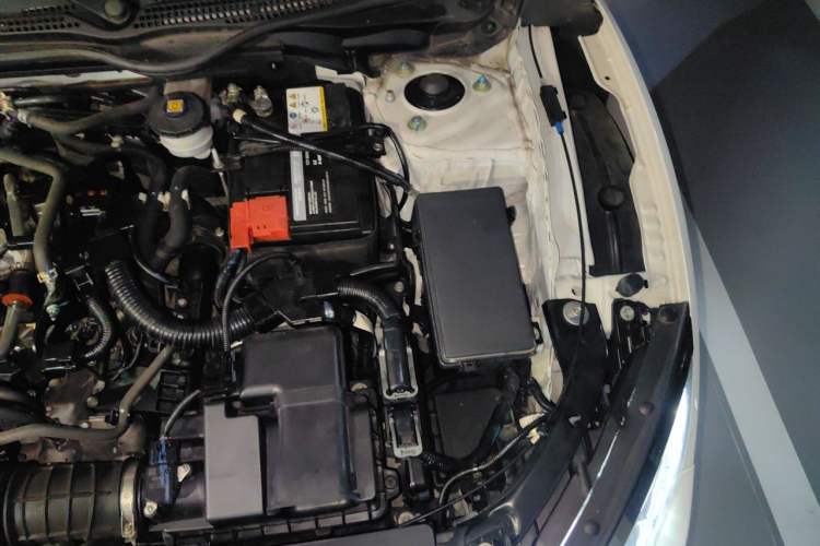 Used Honda Civic 2019 220TURBO CVT Dynamic Edition China V Engine Bay Left