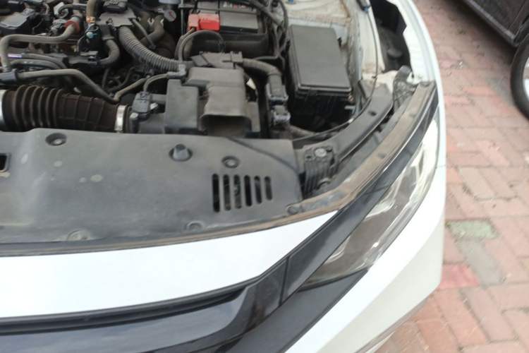 Used Honda Civic 2019 220TURBO CVT Dynamic Edition China VI Engine Bay Left
