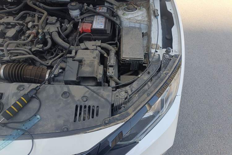 Used Honda Civic 2019 220TURBO CVT Dynamic Edition China VI Engine Bay Left