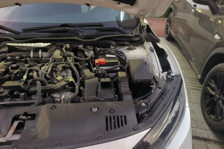 Used Honda Civic 2019 180TURBO CVT Shangqing Edition China V Engine Bay Left