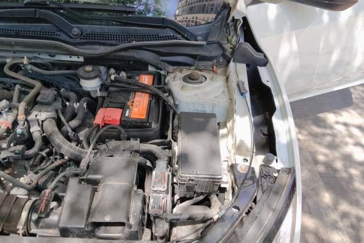 Used Honda Civic 2019 220TURBO CVT Dynamic Edition China VI Engine Bay Left