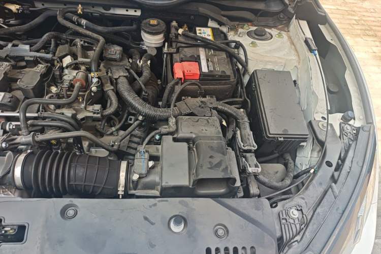 Used Honda Civic 2019 220TURBO CVT Dynamic Edition China VI Emission Standard Engine Bay Left