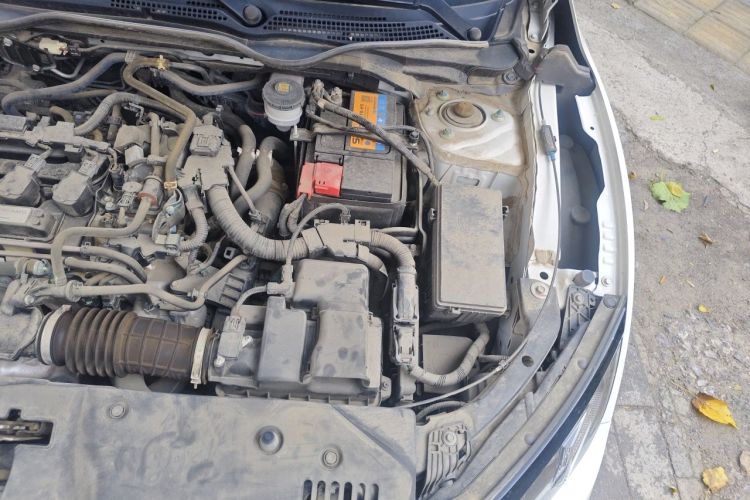 Used Honda Civic 2019 220TURBO CVT Dynamic Edition China VI Engine Bay Left