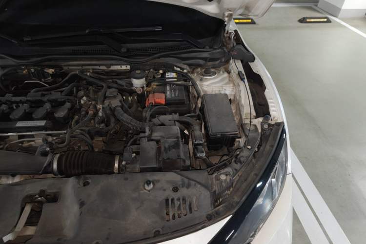 Used Honda Civic 2019 220TURBO CVT Dynamic Edition China V Engine Bay Left