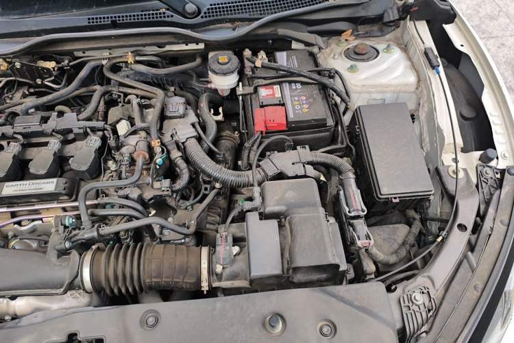 Used Honda Civic 2019 220TURBO CVT Dynamic Edition China VI Engine Bay Left
