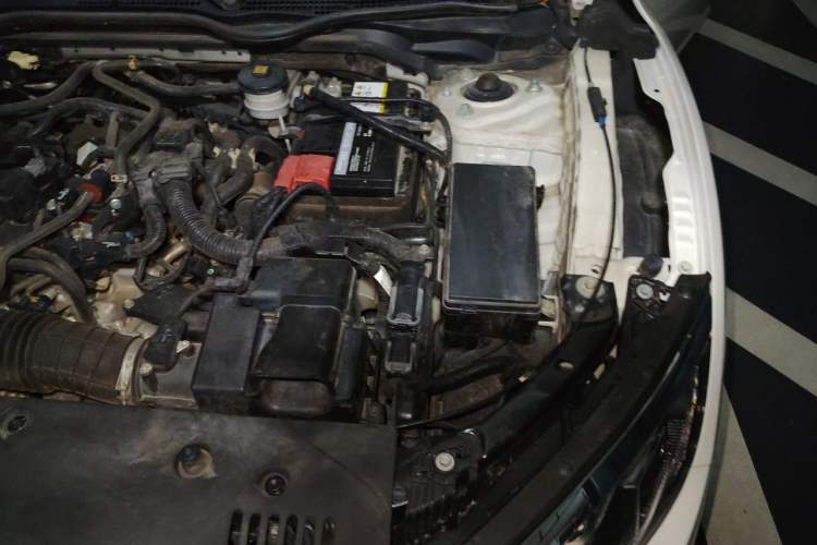 Used Honda Civic 2019 220TURBO CVT Dynamic Edition China V Engine Bay Left