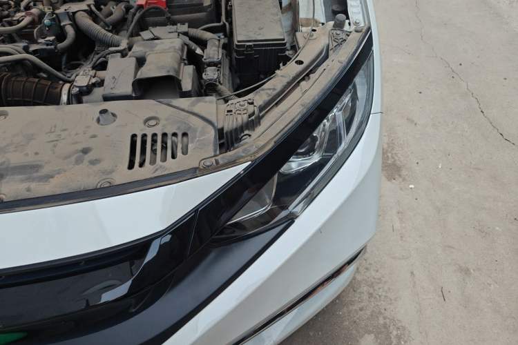 Used Honda Civic 2019 220TURBO CVT Dynamic Edition China VI Engine Bay Left
