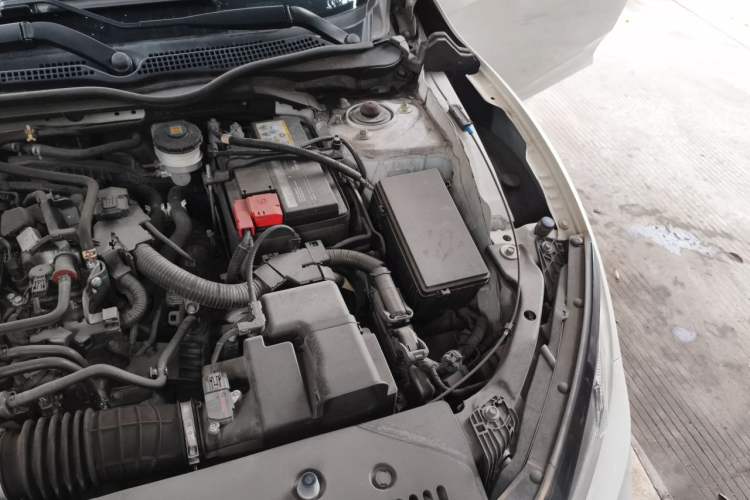 Used Honda Civic 2019 220TURBO CVT Dynamic Edition China VI Engine Bay Left