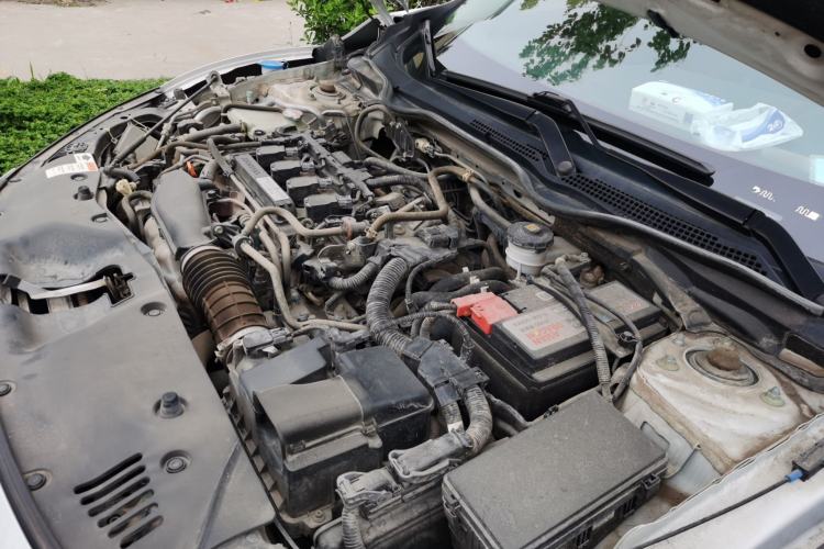 Used Honda Civic 2019 220TURBO CVT Dynamic Edition China VI Emission Standard Engine Bay Left