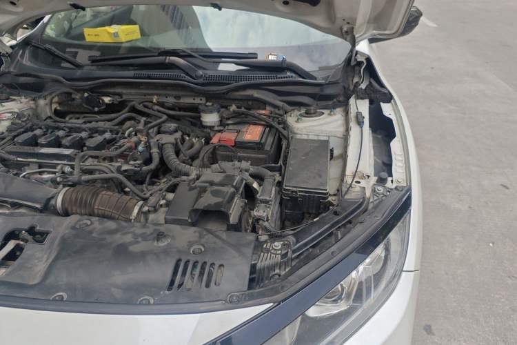 Used Honda Civic 2019 220TURBO CVT Dynamic Edition China VI Engine Bay Left