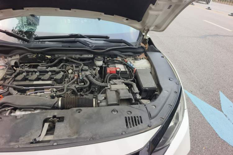 Used Honda Civic 2019 220TURBO CVT Dynamic Edition China V Engine Bay Left