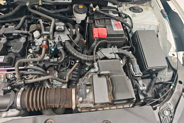 Used Honda Civic 2019 220TURBO CVT Dynamic Edition China VI Engine Bay Left