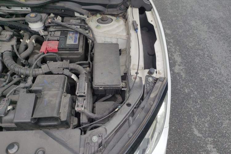 Used Honda Civic 2019 220TURBO CVT Dynamic Edition China VI Emission Standard Engine Bay Left