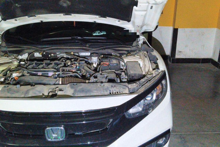 Used Honda Civic 2019 220TURBO CVT Dynamic Edition China VI Emission Standard Engine Bay Left