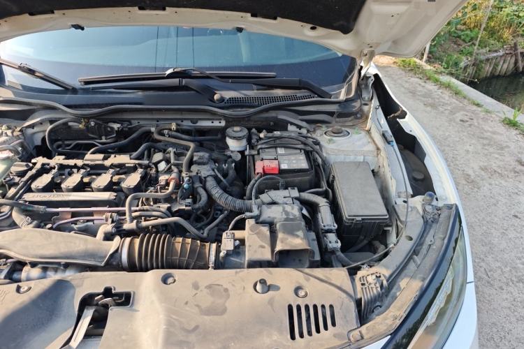 Used Honda Civic 2019 220TURBO CVT Power Edition China VI Emission Standard Engine Bay Left