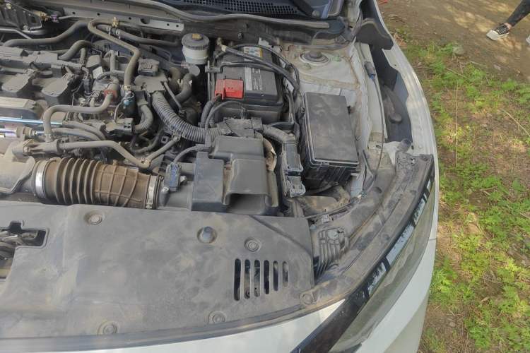 Used Honda Civic 2019 220TURBO CVT Dynamic Edition China VI Engine Bay Left