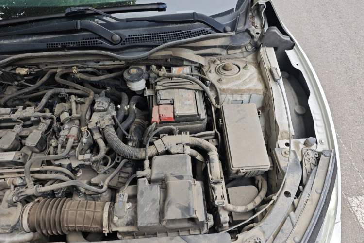 Used Honda Civic 2019 220TURBO CVT Dynamic Edition China VI Engine Bay Left
