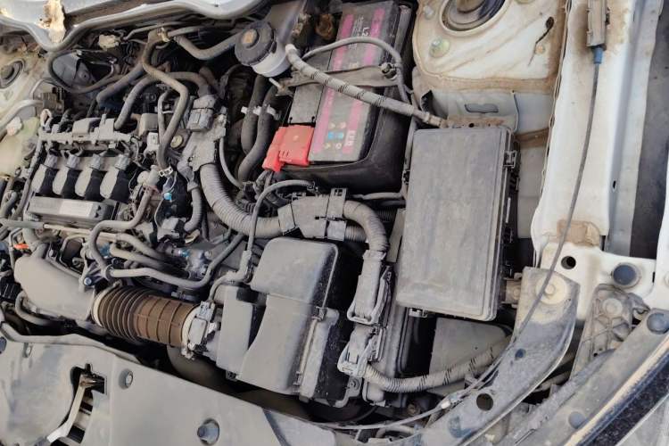 Used Honda Civic 2019 220TURBO CVT Dynamic Edition China VI Engine Bay Left
