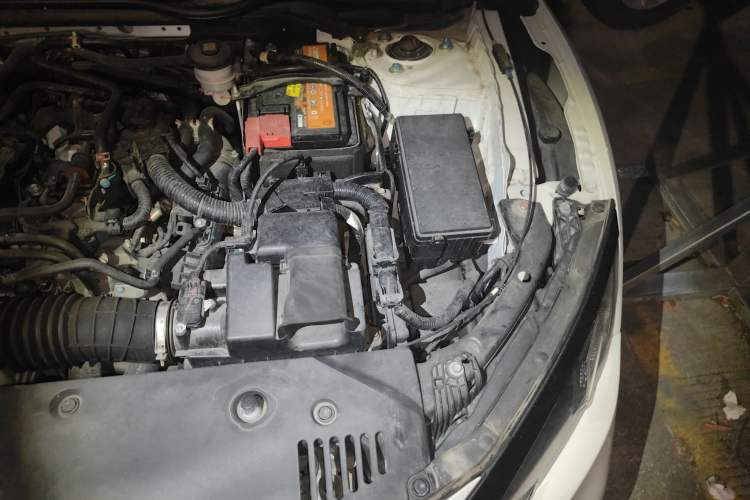 Used Honda Civic 2019 220TURBO CVT Dynamic Edition China VI Emission Standard Engine Bay Left
