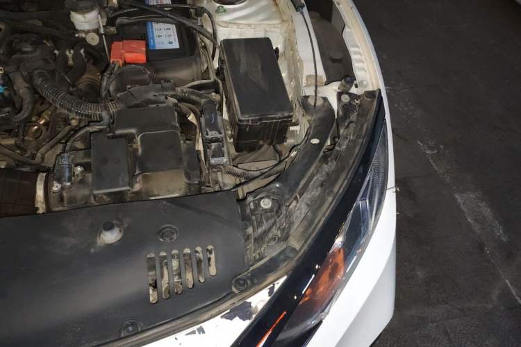 Used Honda Civic 2019 220TURBO CVT Dynamic Edition China V Emission Standard Engine Bay Left