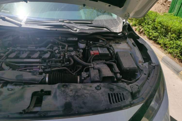 Used Honda Civic 2019 220TURBO CVT Dynamic Edition China VI Engine Bay Left