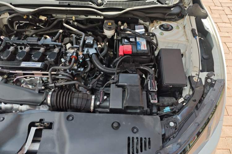 Used Honda Civic 2019 220TURBO CVT Dynamic Edition China VI Engine Bay Left