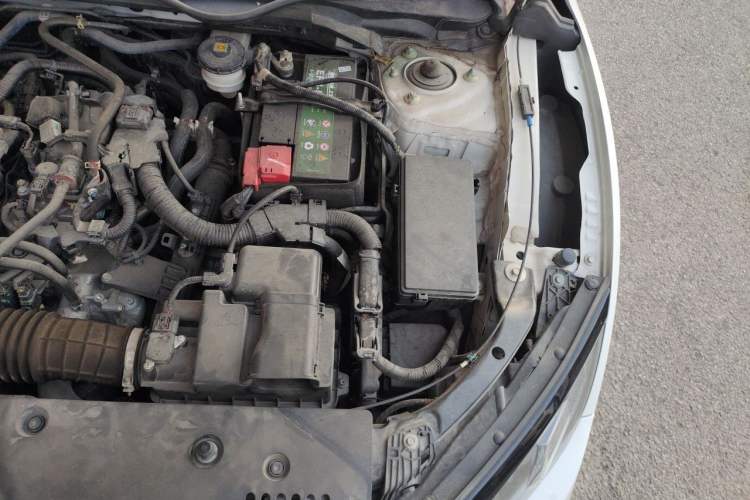 Used Honda Civic 2019 220TURBO CVT Dynamic Edition China V Emission Standard Engine Bay Left
