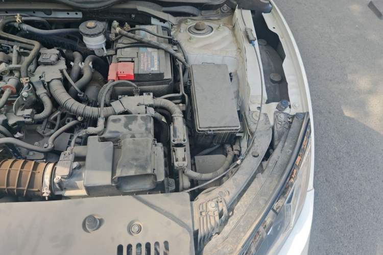 Used Honda Civic 2019 220TURBO CVT Dynamic Edition China VI Engine Bay Left