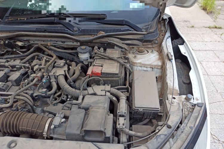 Used Honda Civic 2019 220TURBO CVT Dynamic Edition China V Emission Standard Engine Bay Left