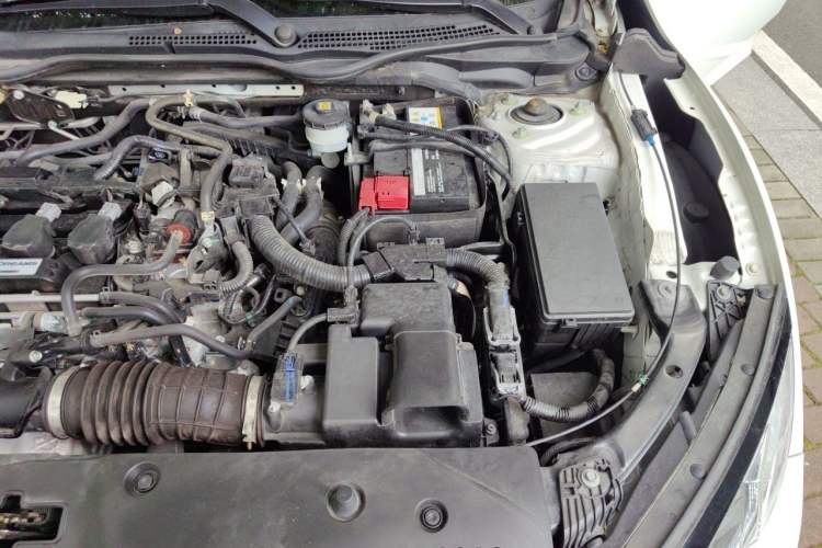 Used Honda Civic 2019 220TURBO CVT Dynamic Edition China VI Engine Bay Left