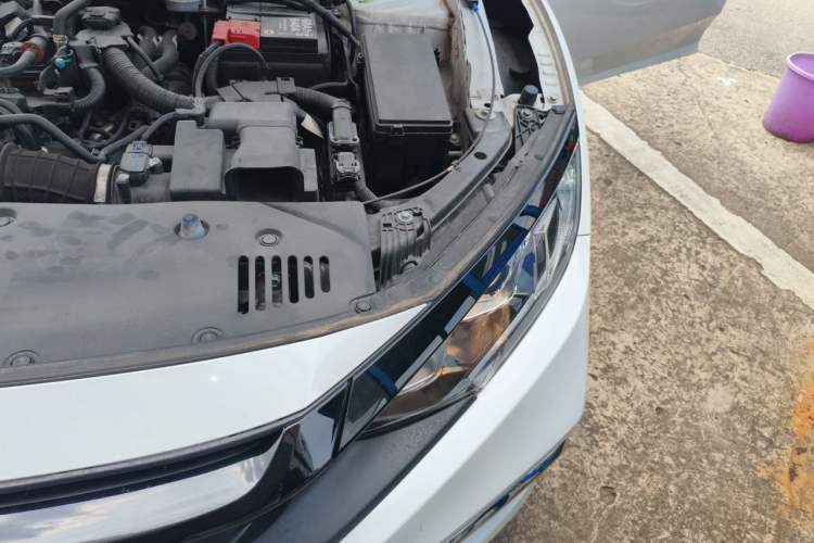 Used Honda Civic 2019 220TURBO CVT Dynamic Edition China VI Engine Bay Left