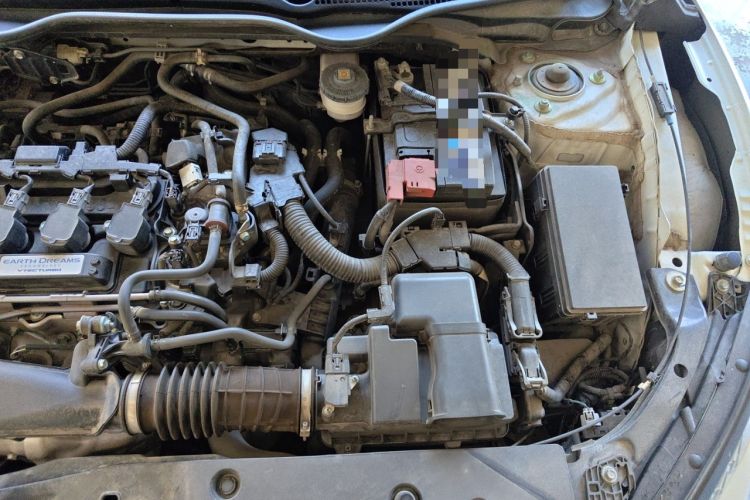 Used Honda Civic 2019 220TURBO CVT Dynamic Edition China VI Emission Standard Engine Bay Left