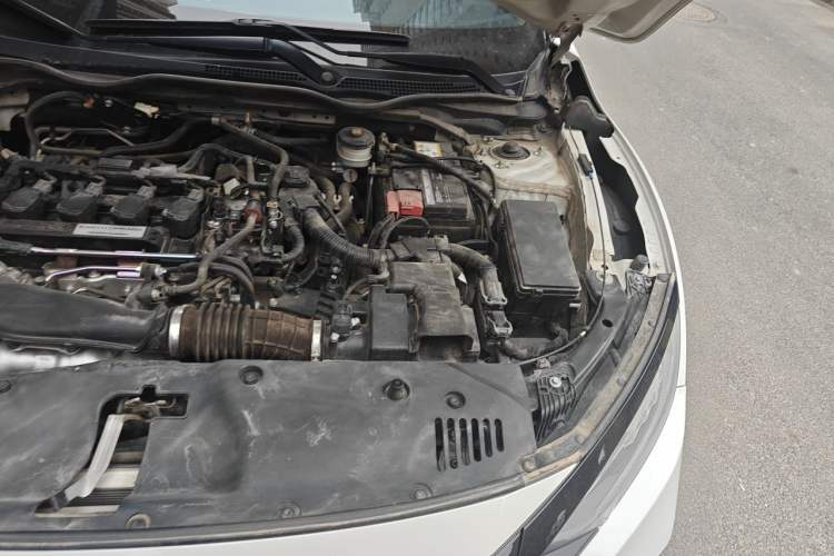 Used Honda Civic 2019 220TURBO CVT Power Edition China V Engine Bay Left