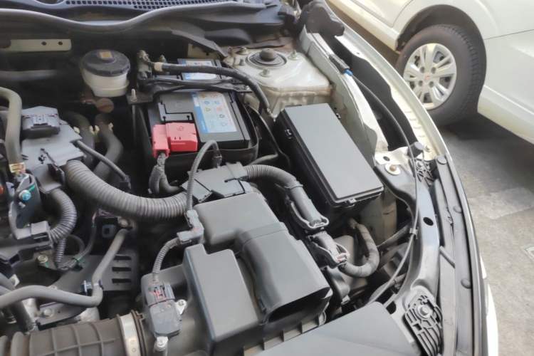 Used Honda Civic 2019 220TURBO CVT Dynamic Edition China VI Engine Bay Left