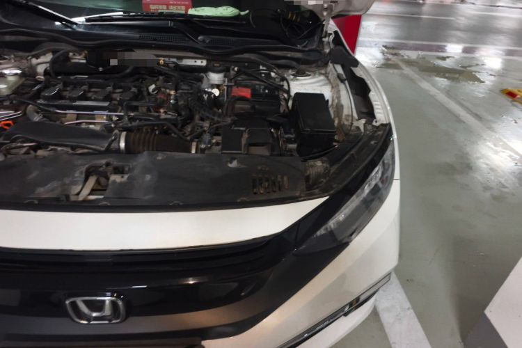 Used Honda Civic 2019 220TURBO CVT Power Edition China VI Emission Standard Engine Bay Left