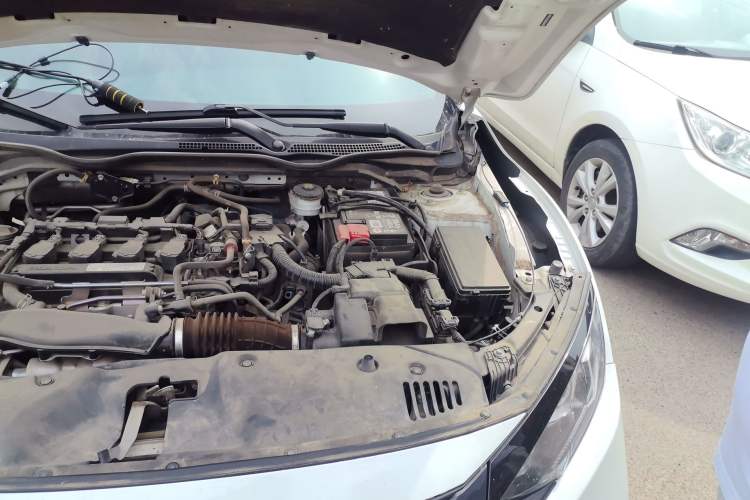 Used Honda Civic 2019 220TURBO CVT Dynamic Edition China VI Engine Bay Left