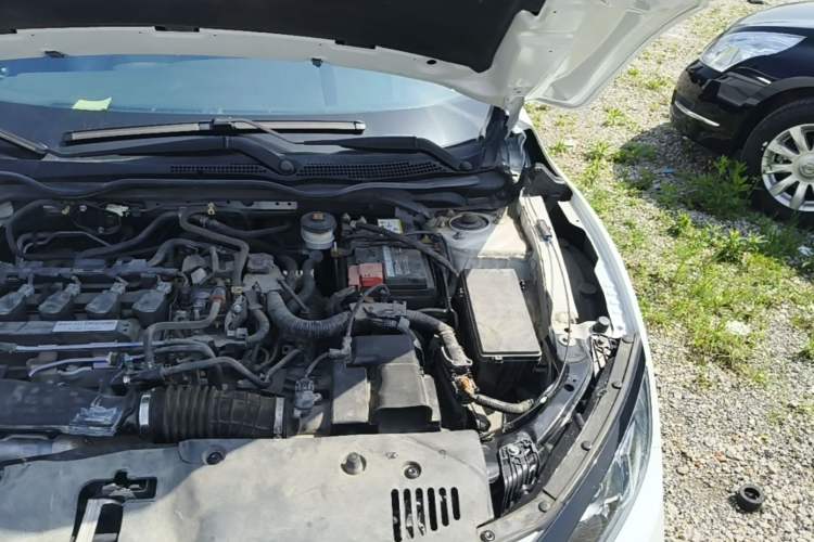Used Honda Civic 2019 220TURBO CVT Dynamic Edition China VI Engine Bay Left